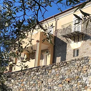 agriturismo-le-merline.hotelitalianriviera.com/